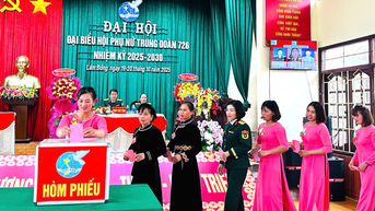 សហភាពនារីនៃកងវរសេនាធំលេខ ៧២៦ យកចិត្តទុកដាក់ និងការពារសិទ្ធិ និងផលប្រយោជន៍ស្របច្បាប់របស់ស្រ្តី។