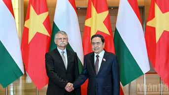 [Ảnh] Chủ tịch Quốc hội Trần Thanh Mẫn hội đàm với Chủ tịch Quốc hội Hungary Kover Laszlo