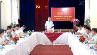 សន្និបាតប្រមូលមតិលើសេចក្តីព្រាងបទប្បញ្ញត្តិស្តីពីការរៀបចំ និងប្រតិបត្តិការរបស់គណៈកម្មាធិការប្រតិបត្តិ គណៈកម្មាធិការអចិន្ត្រៃយ៍ និងគណៈកម្មាធិការអចិន្ត្រៃយ៍នៃសមាគមមេធាវីខេត្ត Lao Cai អាណត្តិទី១