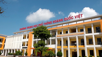 Trường THPT Hoàng Quốc Việt: Hiệu quả từ việc lồng ghép tiếng Anh vào các môn học