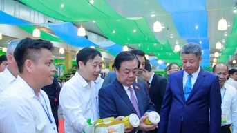 អនុវត្តកម្មវិធី OCOP នៅទីក្រុងហាណូយ៖ បញ្ជាក់ជំហរឈានមុខគេក្នុងការអភិវឌ្ឍន៍ផលិតផល