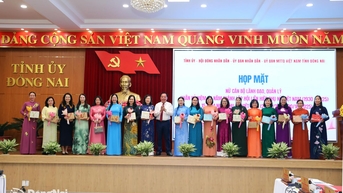Họp mặt nữ lãnh đạo, quản lý tỉnh Đồng Nai nhân kỷ niệm Ngày Phụ nữ Việt Nam 20-10