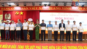 លើកសរសើរគំរូទំនើបៗ និងបើកដំណើរការចលនាប្រជាជនទាំងមូល ដើម្បីចូលរួមទប់ស្កាត់ និងពន្លត់អគ្គីភ័យ និងស្វែងរក និងជួយសង្គ្រោះ