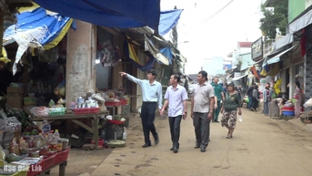 Xã Pơng Drang: Xử lý các điểm kinh doanh, buôn bán không đúng quy hoạch