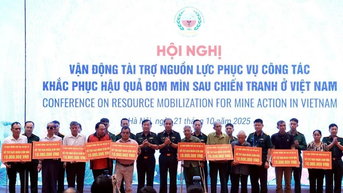 Huy động nguồn lực trong nước và quốc tế khắc phục hậu quả bom mìn sau chiến tranh ở Việt Nam
