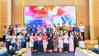 Sôi nổi Hội thi karaoke mừng ngày Phụ nữ Việt Nam