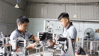 Thúc đẩy sản xuất thông minh