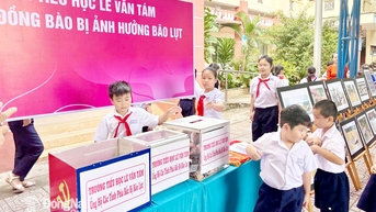 Tình dân tộc, nghĩa đồng bào luôn tỏa sáng