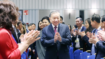 Tổng Bí thư Tô Lâm gặp gỡ cán bộ Đại sứ quán Việt Nam và cộng đồng người Việt tại Bắc Âu