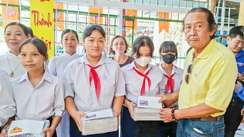 Người lấy việc thiện làm niềm vui