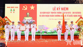 X55 Navy Factory ប្រារព្ធខួបលើកទី 50 នៃប្រពៃណី និងទទួលបានមេដាយការពារមាតុភូមិថ្នាក់ដំបូង
