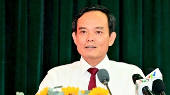 លេខា Tran Luu Quang៖ ទីក្រុងហូជីមិញនឹងមិនបន្តរៀបចំវួដ និងឃុំឡើងវិញទេ។