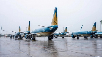 12호 폭풍의 직접적인 영향을 받은 지역에는 공항 3개가 있습니다.