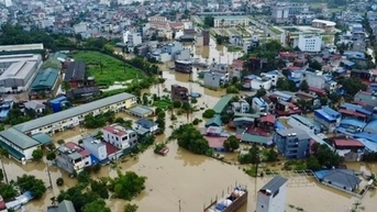 Lũ lụt miền Bắc: Khi trách nhiệm xã hội được đánh thức