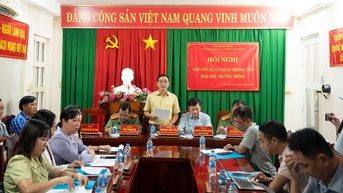 សន្និសីទសារព័ត៌មានស្តីពីការរៀបចំកន្លែងលក់សំបុត្រ និងត្រួតពិនិត្យនៅតំបន់ទេសចរណ៍ជាតិភ្នំសំ