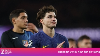 Ánh mắt thất thần của Julian Alvarez