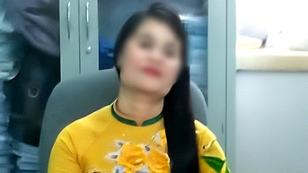 នាយក​រង​ស្រី​ពាក់ព័ន្ធ​ការ​ពុល​សិស្ស​៤០​នាក់​បន្ត​ត្រូវ​ព្យួរ