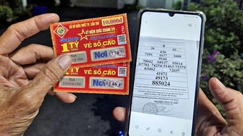 Hé lộ doanh thu vé số cào biết kết quả ngay TP.HCM: Bán 9 tháng đủ 'KPI' cả năm