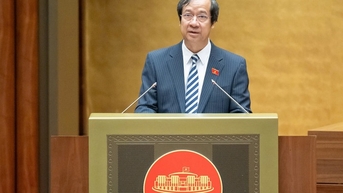 예술 분야 특정 직업 훈련의 장애물과 어려움 제거