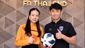 Madam Pang bị chỉ trích vì thái độ khó hiểu, đội tuyển Thái Lan đã có HLV tạm quyền