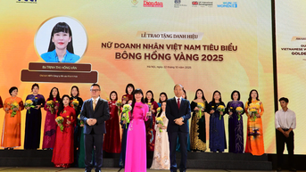 Chủ tịch Hội đồng thành viên Công ty Yến sào Khánh Hòa được vinh danh “Nữ doanh nhân tiêu biểu – Bông Hồng Vàng năm 2025”