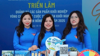 យុវជន​អះអាង​ថា​យុវជន​របស់​ខ្លួន​នៅ​កន្លែង​ក្មេង​លេង​ចាប់​ផ្ដើម
