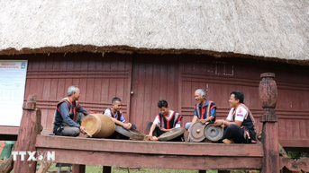 រក្សា​ផ្ទះ​ឃុំ​បាណាៈ រក្សា​ព្រលឹង​ជាតិ​នៅ​កណ្តាល​ក្រុង