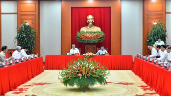 ចំណុចមួយចំនួនដែលត្រូវកែសម្រួល និងបំពេញបន្ថែមក្នុងសេចក្តីព្រាងរបាយការណ៍នយោបាយ ដើម្បីដាក់ជូនមហាសន្និបាតបក្សលើកទី១៤