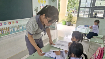 សាលារៀនថ្មីនៅព្រំដែន Gia Lai