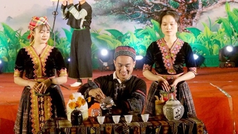 ពិធីបុណ្យទន្លេក្រហមឆ្នាំ 2025 នឹងប្រព្រឹត្តទៅនៅខែវិច្ឆិកា នៅទីក្រុង Lao Cai