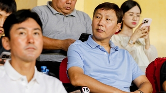 គ្រូ​បង្វឹក Kim Sang-sik រក​បាន 'trump card' ឲ្យ U.23 វៀតណាម នៅ​ស៊ីហ្គេម ៣៣
