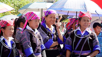 "ថែរក្សាព្រលឹង" នៃសំលៀកបំពាក់ជនជាតិម៉ុង