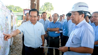 ទីក្រុងហូជីមិញតម្រូវឱ្យបញ្ចប់ការទូទាត់ និងប្រគល់ដីសម្រាប់គម្រោងផ្លូវល្បឿនលឿនទីក្រុងហូជីមិញ-ម៉ុកបៃ នៅឆ្នាំ២០២៥