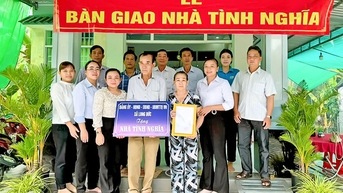 អតីតយុទ្ធជនវួដ ឡុង ឌឹក ធ្វើជាគំរូដ៏ភ្លឺស្វាងក្នុងការអភិវឌ្ឍន៍សេដ្ឋកិច្ច