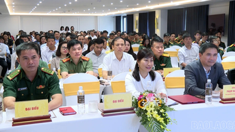 មន្ត្រីរាជការ និងបុគ្គលិកសាធារណៈជិត ៤០០នាក់ ត្រូវបានបណ្តុះបណ្តាលជំនាញកិច្ចការបរទេស និងសមាហរណកម្មអន្តរជាតិ។