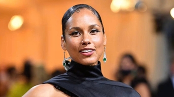 Alicia Keys៖ អំណោយ​ដ៏​ត្រជាក់​សម្រាប់​អ្នក​ស្រឡាញ់​តន្ត្រី