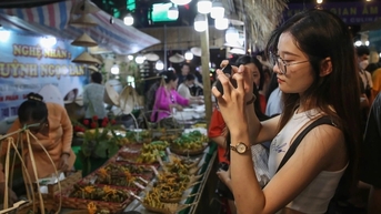 ទីក្រុងហូជីមិញមានដំណើរទេសចរណ៍រុករកសម្រាប់ Gen Z ដោយជំរុញឱ្យមានការចង់ដឹងចង់ឃើញជាមួយ "ម្ហូបប៊ិញឌឿងប្លែកៗ"
