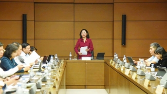 파산 절차에서 지불을 위한 담보 및 우선 자산을 명확하게 식별합니다.
