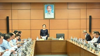예방 의학에 대한 실질적인 우선순위와 인센티브 정책이 필요합니다.