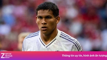 កីឡាករថ្មីអាយុ 18 ឆ្នាំហៀបនឹងចាកចេញពី MU