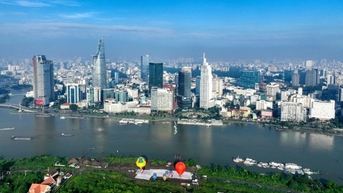 Thị trường bất động sản TP. Hồ Chí Minh sôi động, căn hộ chung cư 'nóng sốt'