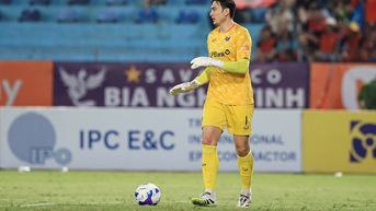 V-League មានភាពទាក់ទាញ ដោយសារ Ninh Binh មានភាពល្អ និងអរគុណដល់... HAGL មិន "ធំឡើង"
