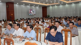 Thông báo nhanh kết quả hội nghị lần thứ 13 Ban Chấp hành Trung ương Đảng khóa XIII