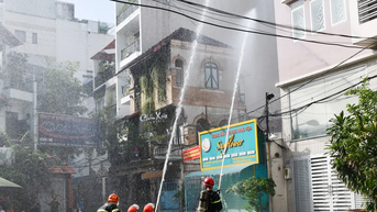 Gần 150 người diễn tập chữa cháy và cứu nạn tại khu dân cư