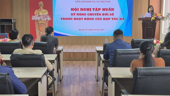 Nâng cao kiến thức chuyển đổi số trong hoạt động hợp tác xã