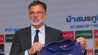 Thái Lan chọn HLV Anthony Hudson: Giữa tham vọng và hoài nghi