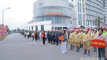 Tổng duyệt Thực tập hương án chữa cháy và cứu nạn, cứu hộ huy động nhiều lực lượng, phương tiện tham gia cấp tỉnh