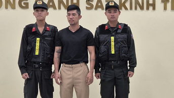 Trước khi bị tạm giam vì chạy án, ca sĩ Lương Bằng Quang kinh doanh ra sao?