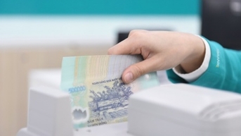 នៅចុងត្រីមាសទី 3 ធនាគារ ABBANK សម្រេចបាន 128% នៃផែនការប្រាក់ចំណេញឆ្នាំ 2025 ។