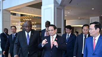 [Ảnh] Thủ tướng Phạm Minh Chính và Tổng thống Nam Phi Matamela Cyril Ramaphosa dự diễn đàn doanh nghiệp